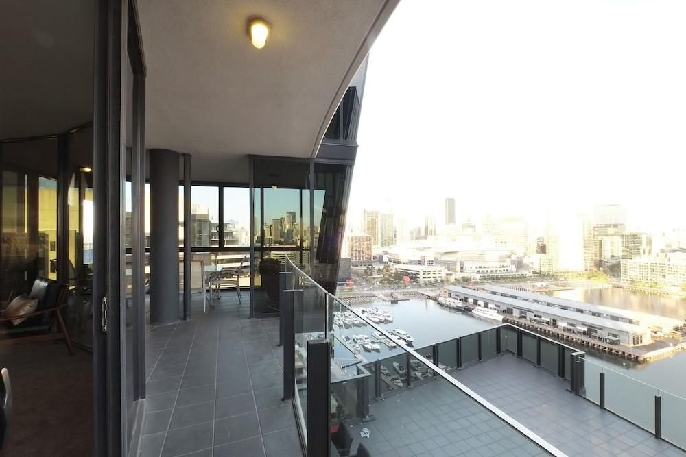 Acd Apartments Melbourne Exterior foto