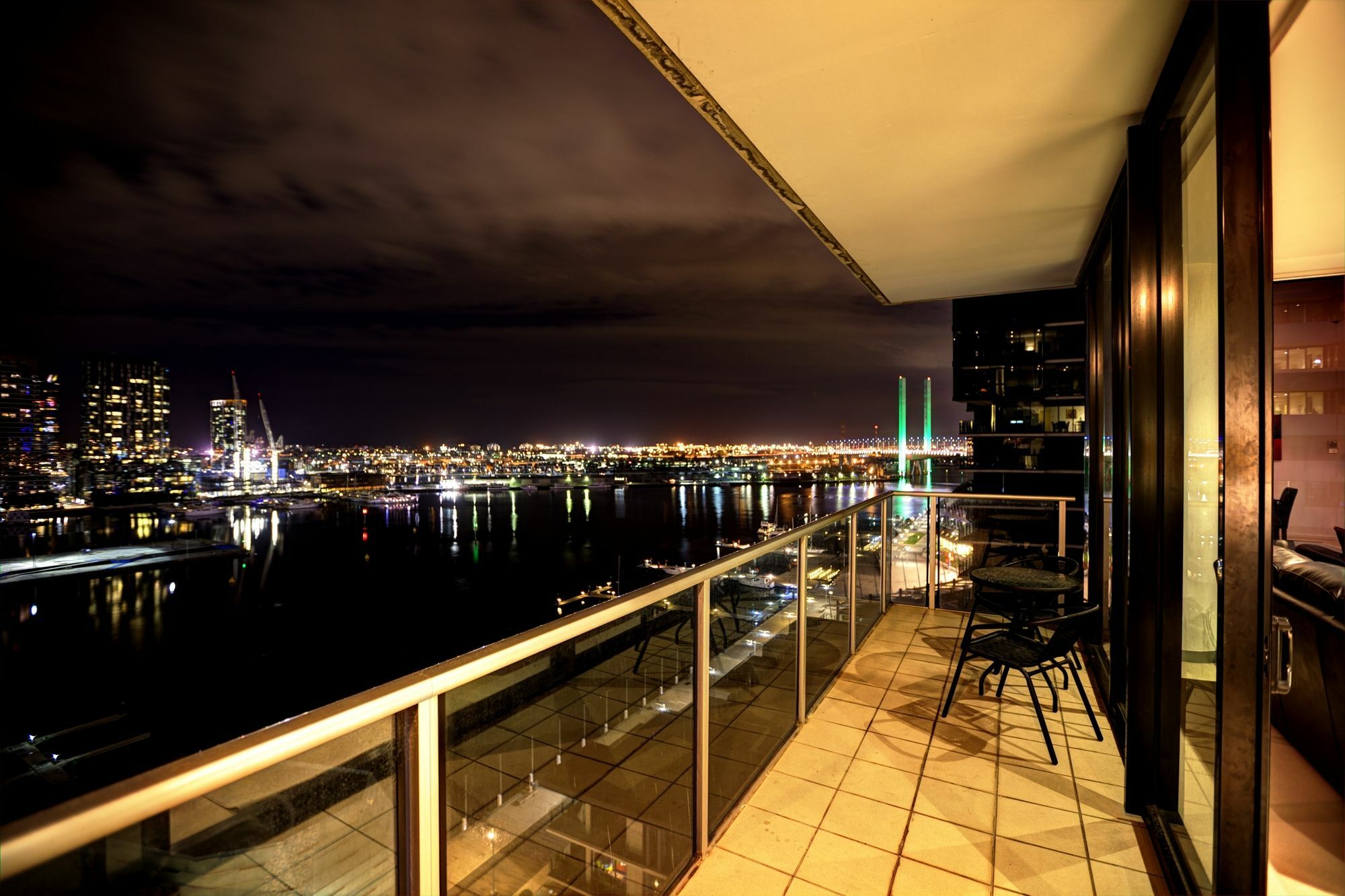 Acd Apartments Melbourne Exterior foto